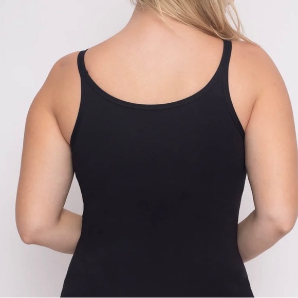 UNDEROUTFIT Intimates & Sleepwear Underoutfit Light Smoothing Cami